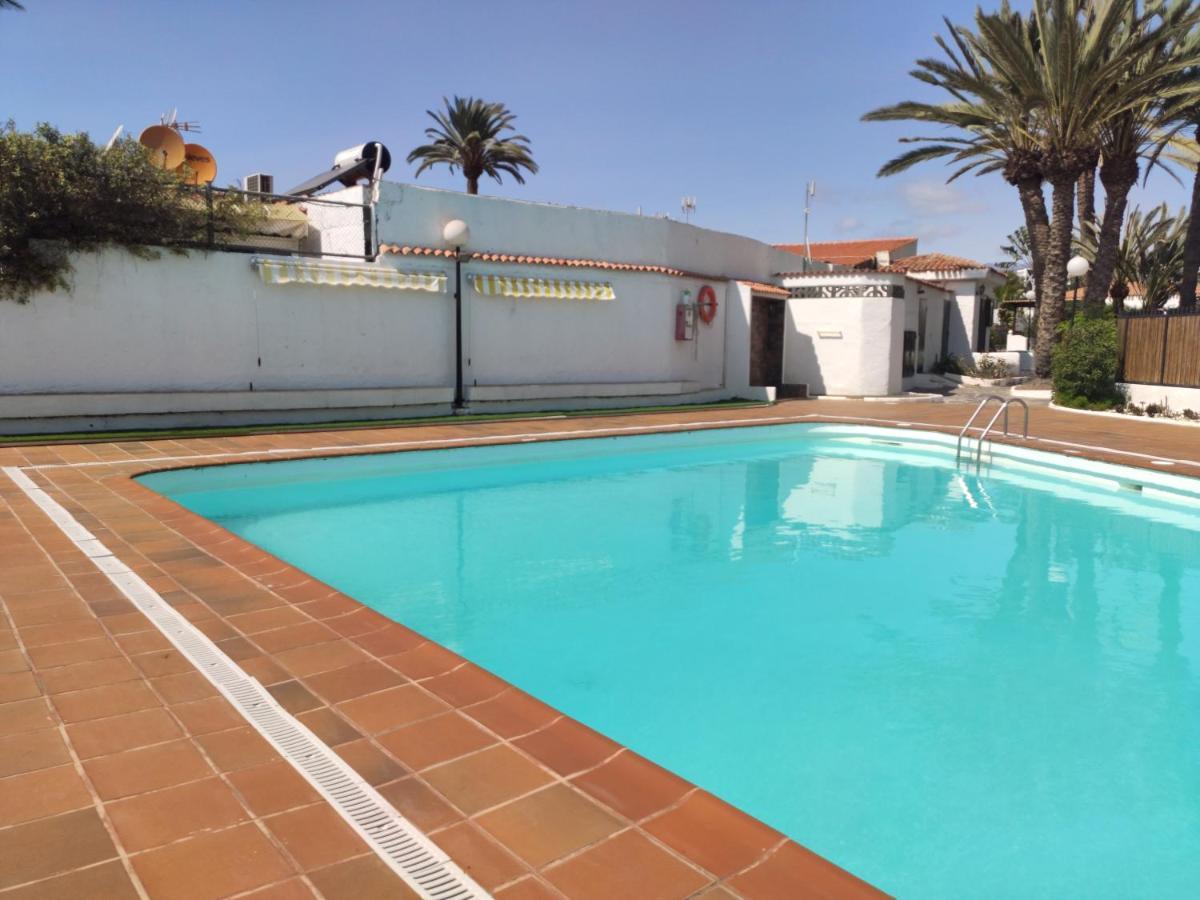 2 Bedroom Bungalow Next Yumbo Center. Free Parking Playa del Ingles  Exterior photo